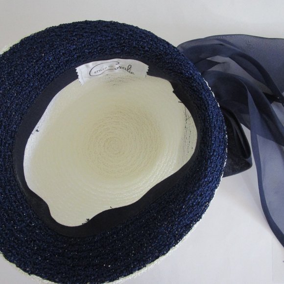 Mod 1960s White Textured Faux Straw Dome Hat Navy Sheer Scarf Bow - Picture 8 of 9